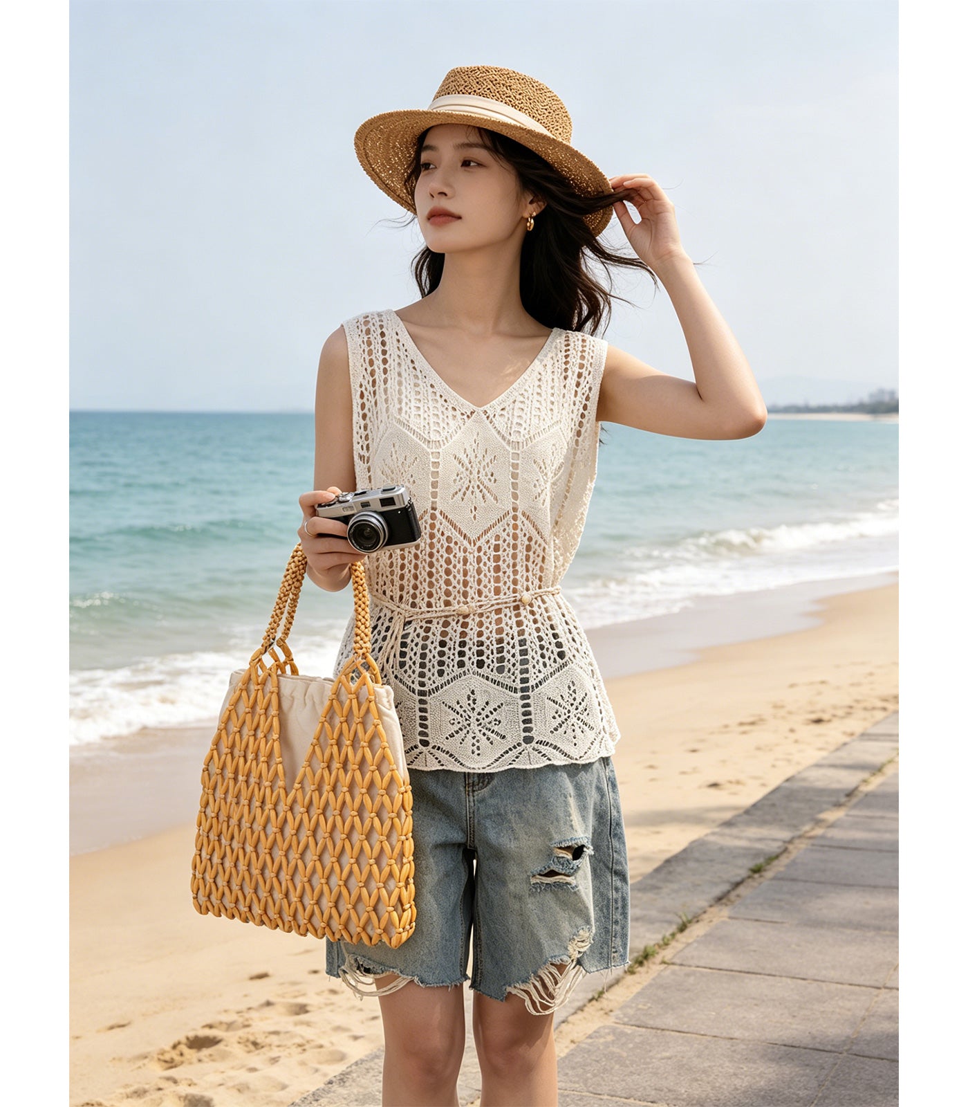 Womens Wooden Beaded Bag Boho Style Woven Purse